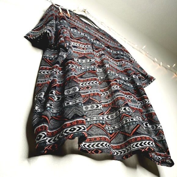 EUC Torrid Women's 1X Geo Print Hacci Knit Dolman Boho Cardigan Lightweight Top - Picture 9 of 13